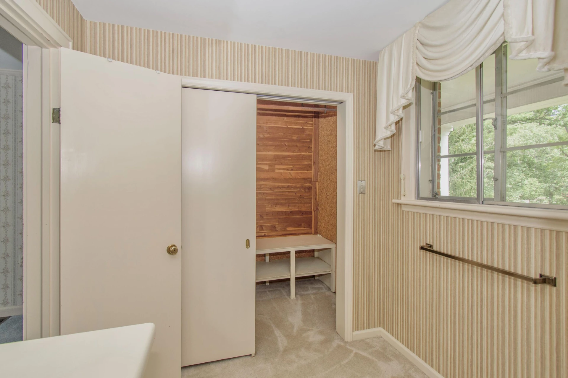 8212 Loman DR - Photo 24