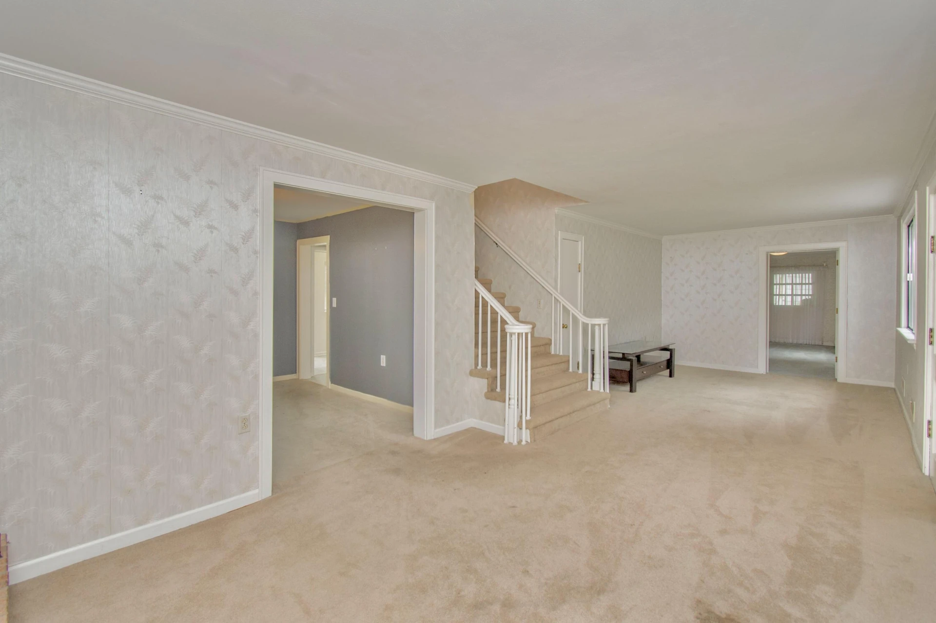 8212 Loman DR - Photo 4