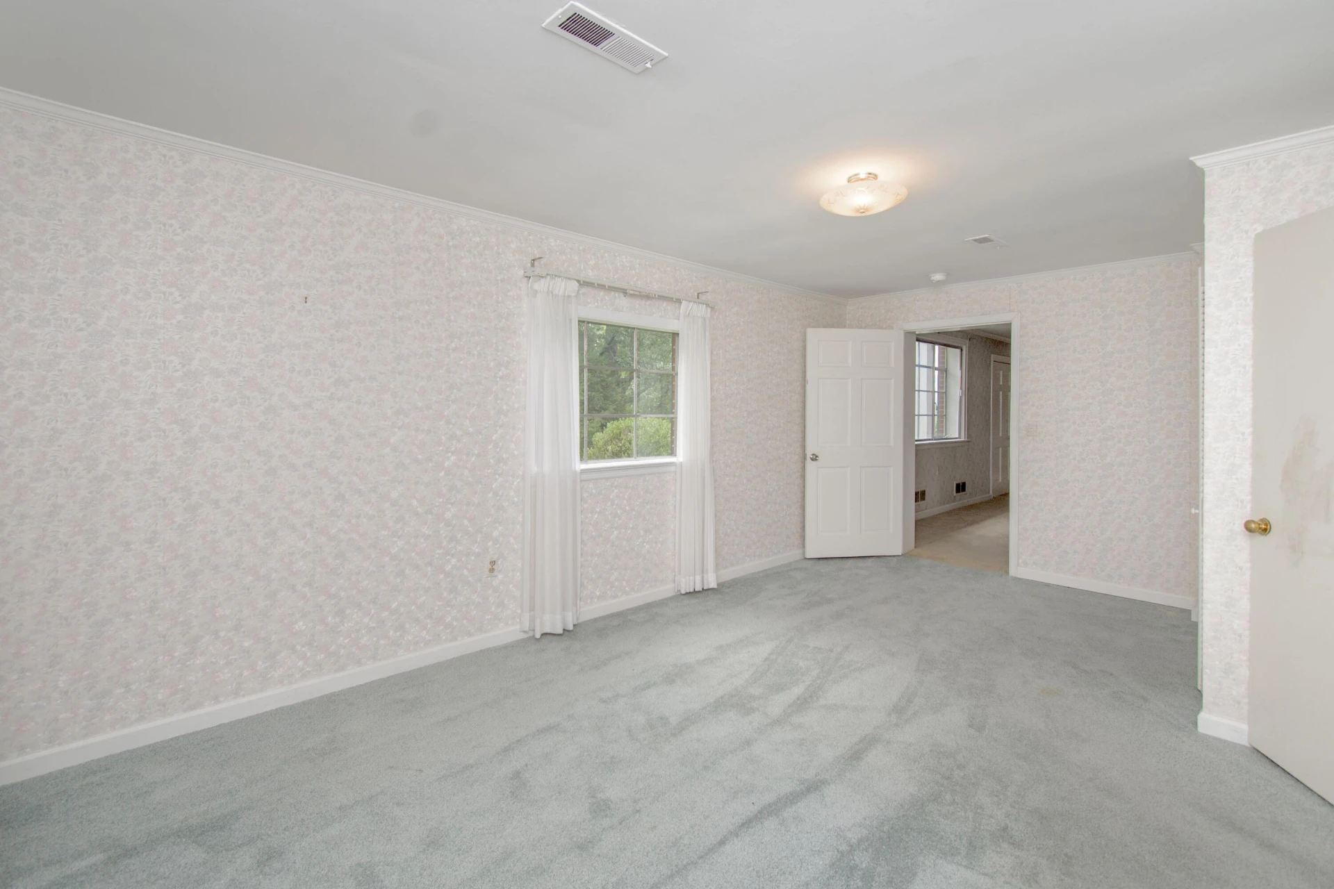 8212 Loman DR - Photo 9