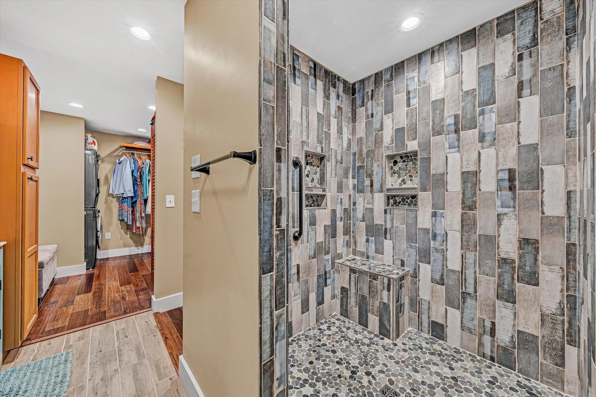 154 Brooks Point LN - Photo 22