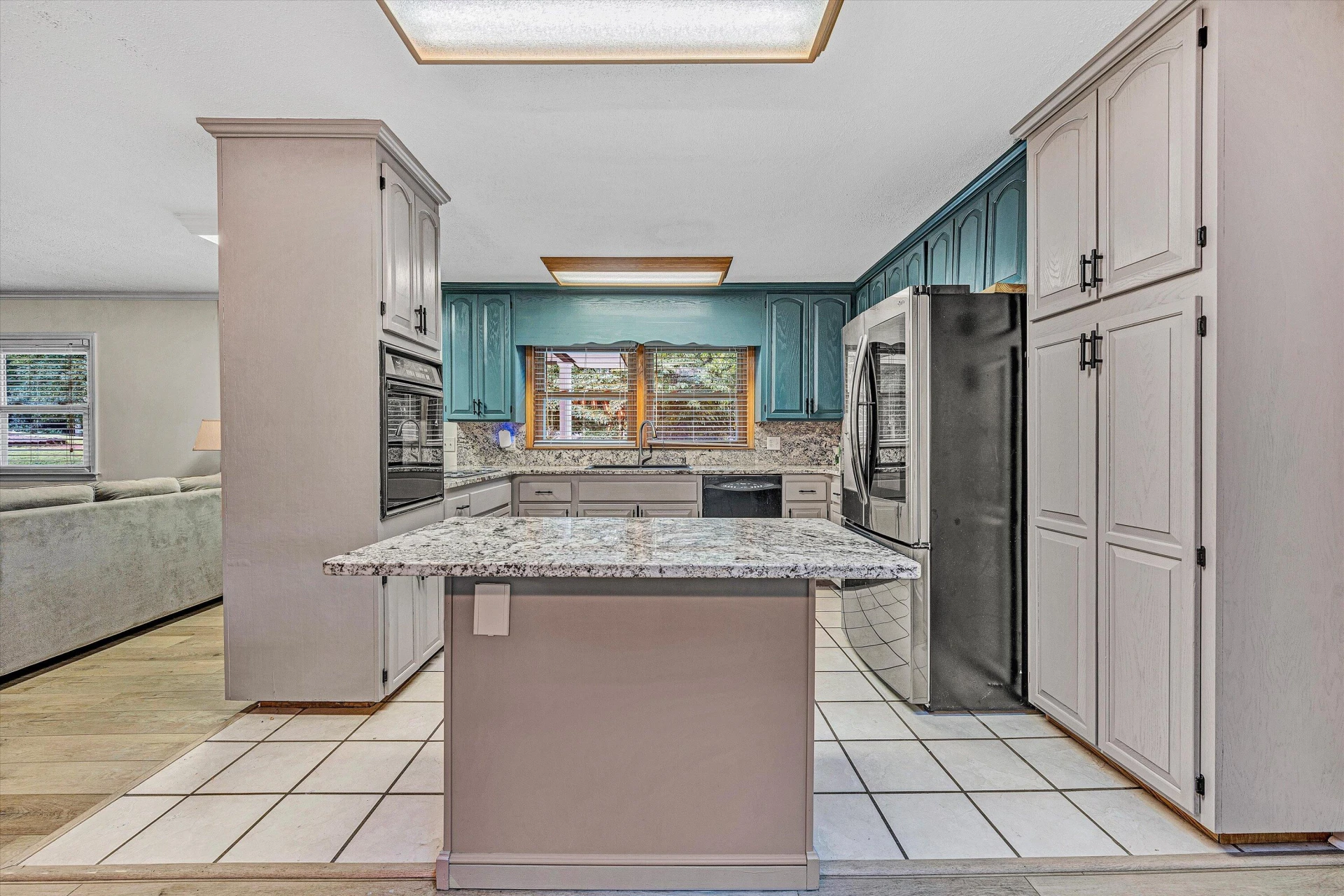 154 Brooks Point LN - Photo 8