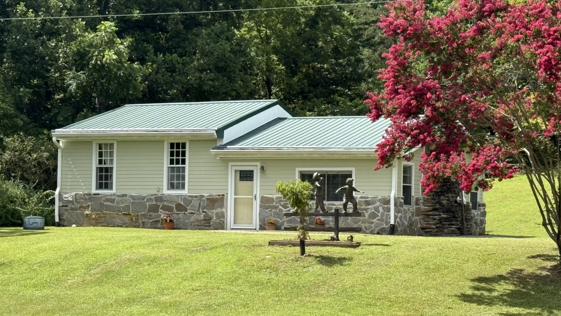 2506 Five Mile Mountain RD - Photo 2