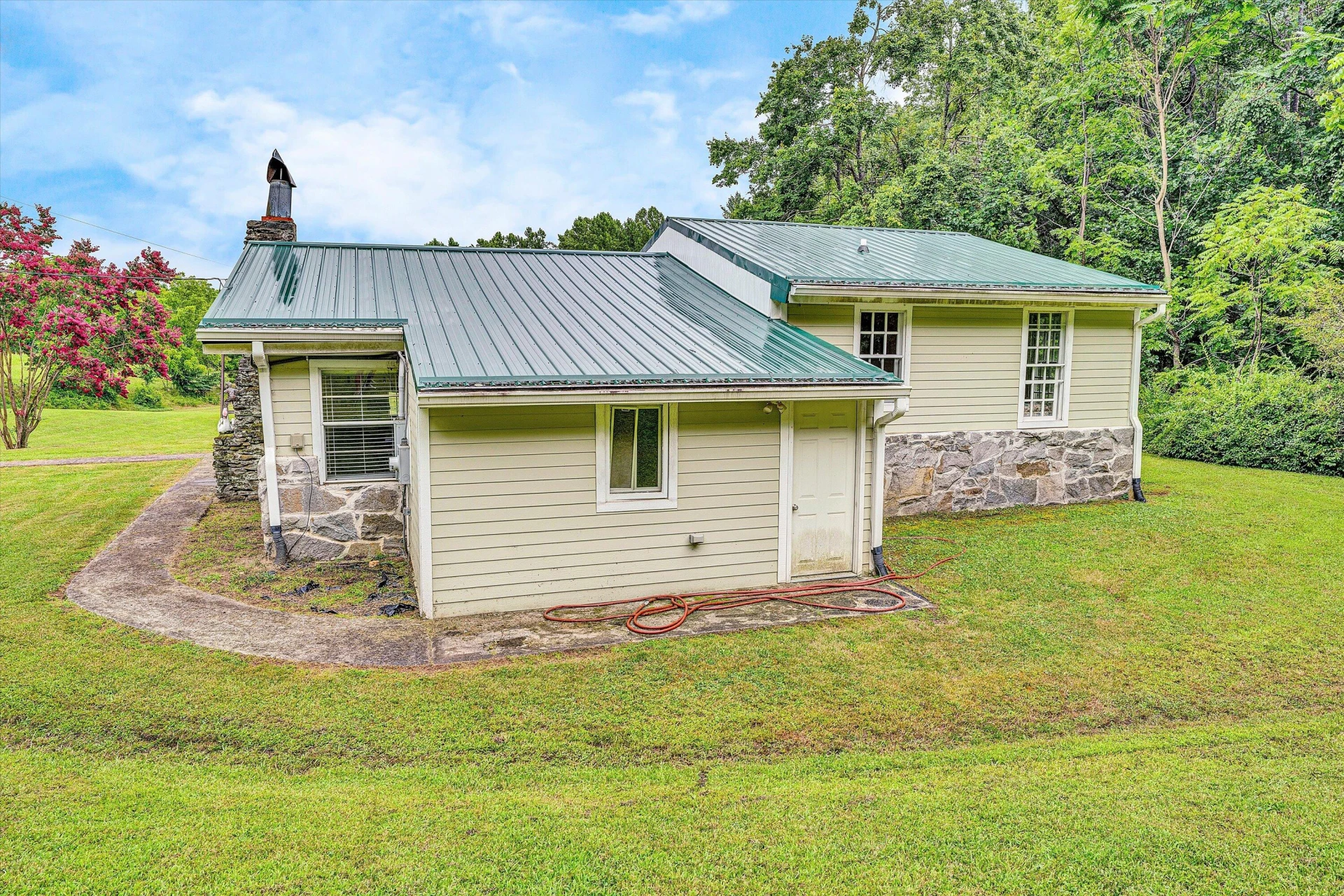 2506 Five Mile Mountain RD - Photo 29