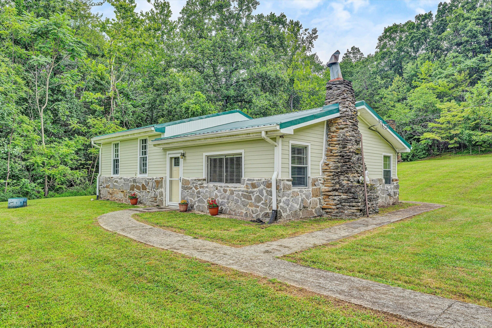 2506 Five Mile Mountain RD - Photo 4