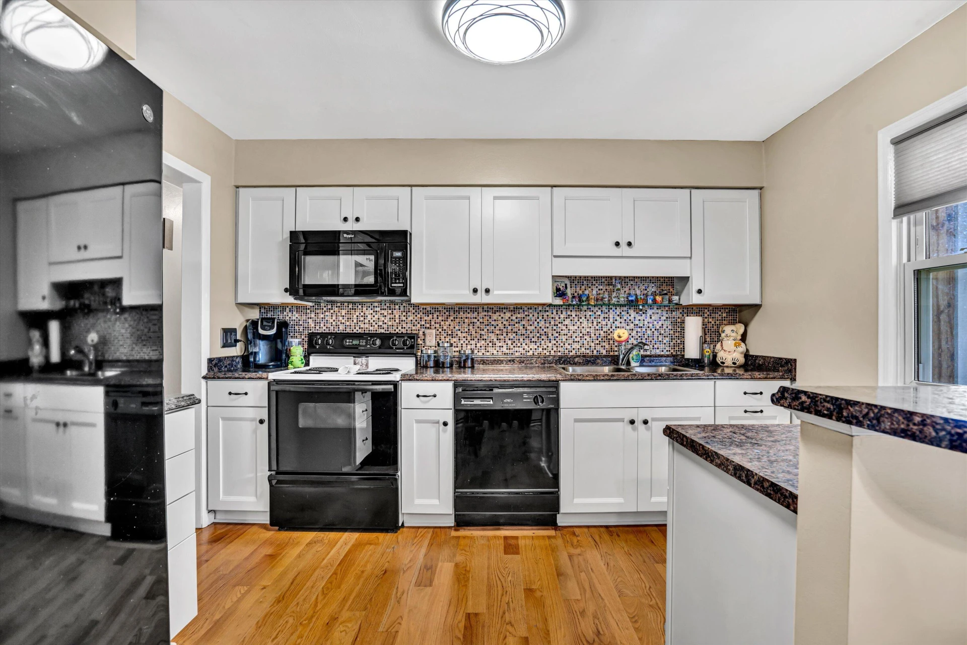 1629 Indian Rock RD - Photo 11