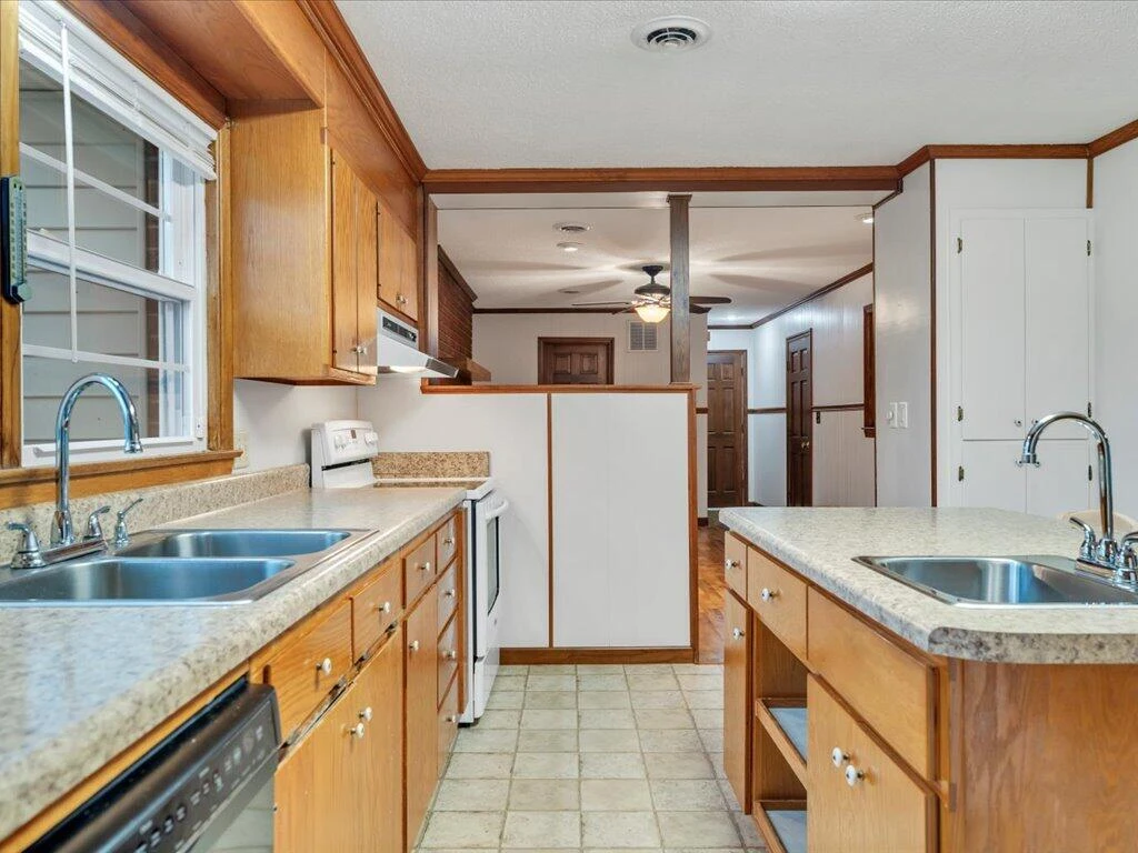 1630 County Line RD - Photo 10