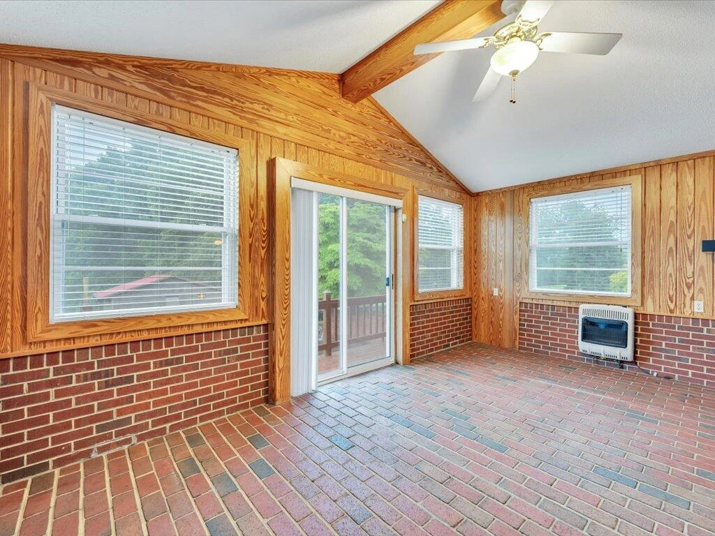 1630 County Line RD - Photo 18