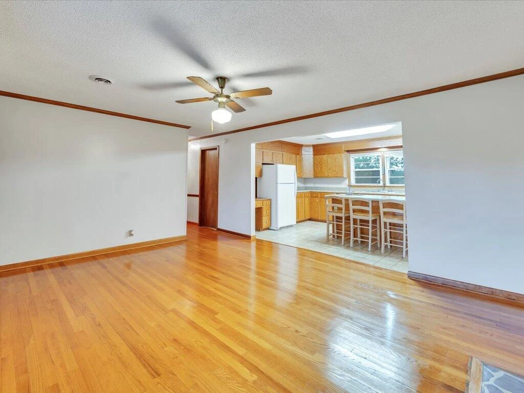 1630 County Line RD - Photo 5