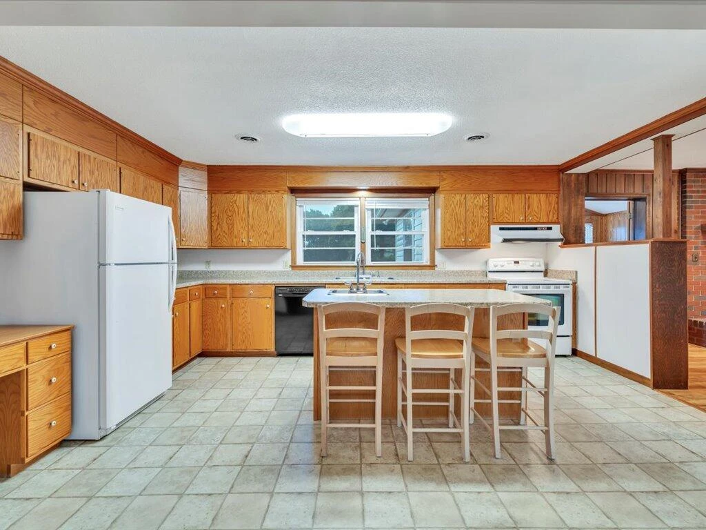 1630 County Line RD - Photo 8