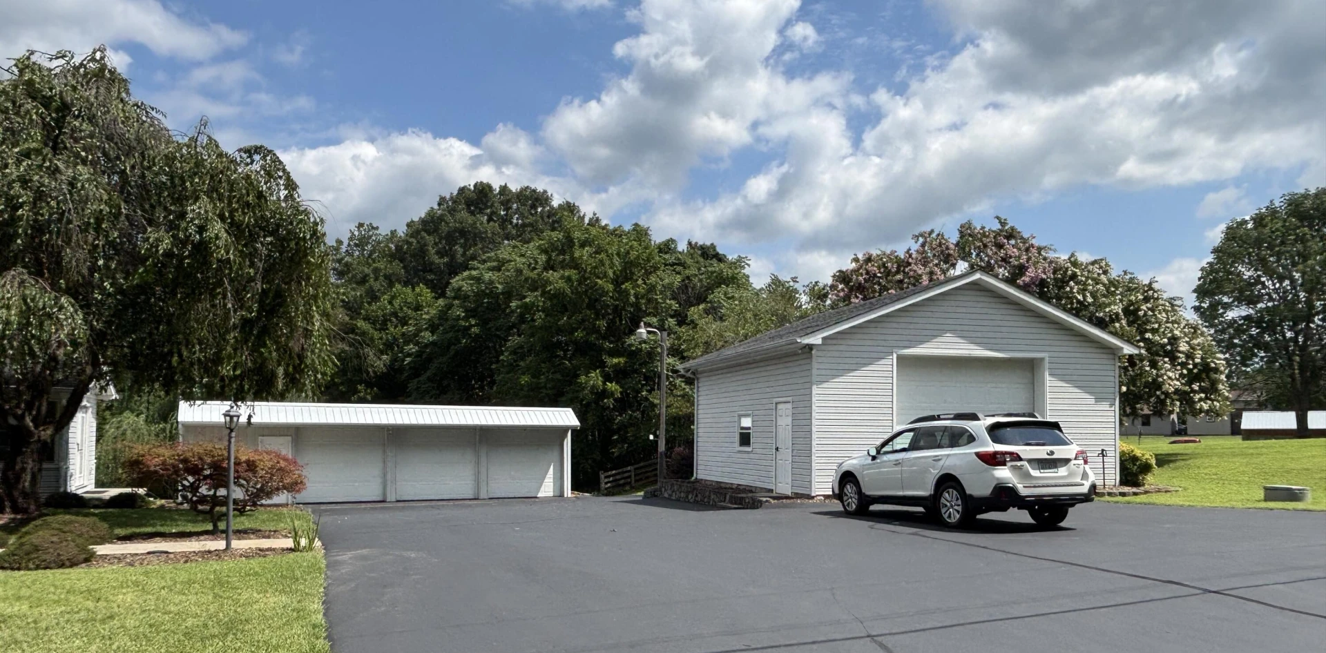 1235 Rock Spring RD - Photo 5