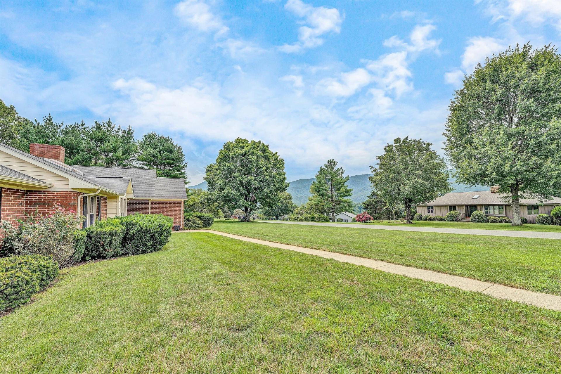 7045 Highfields Farm TRL - Photo 4