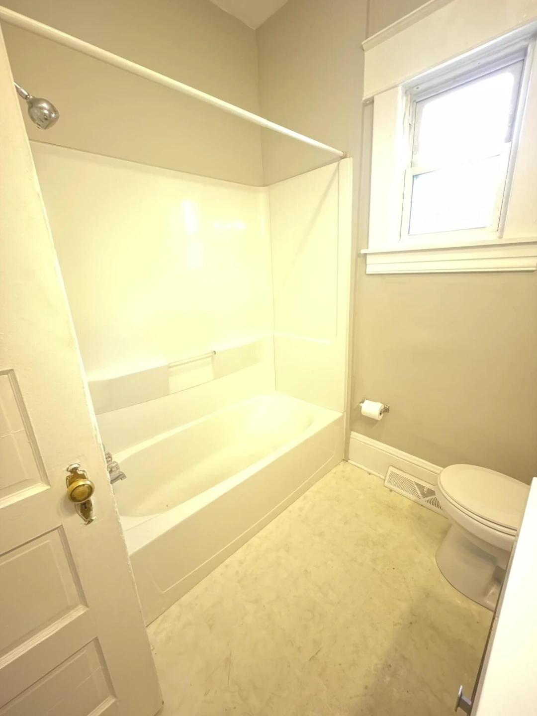 670 Morrill AVE SE - Photo 14