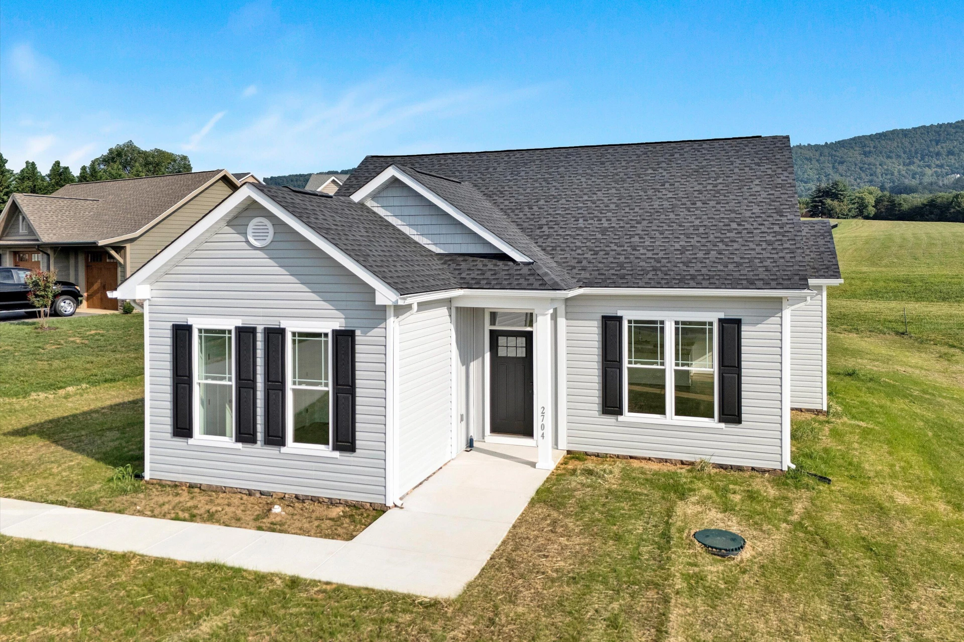 2704 STATON DR - Photo 3