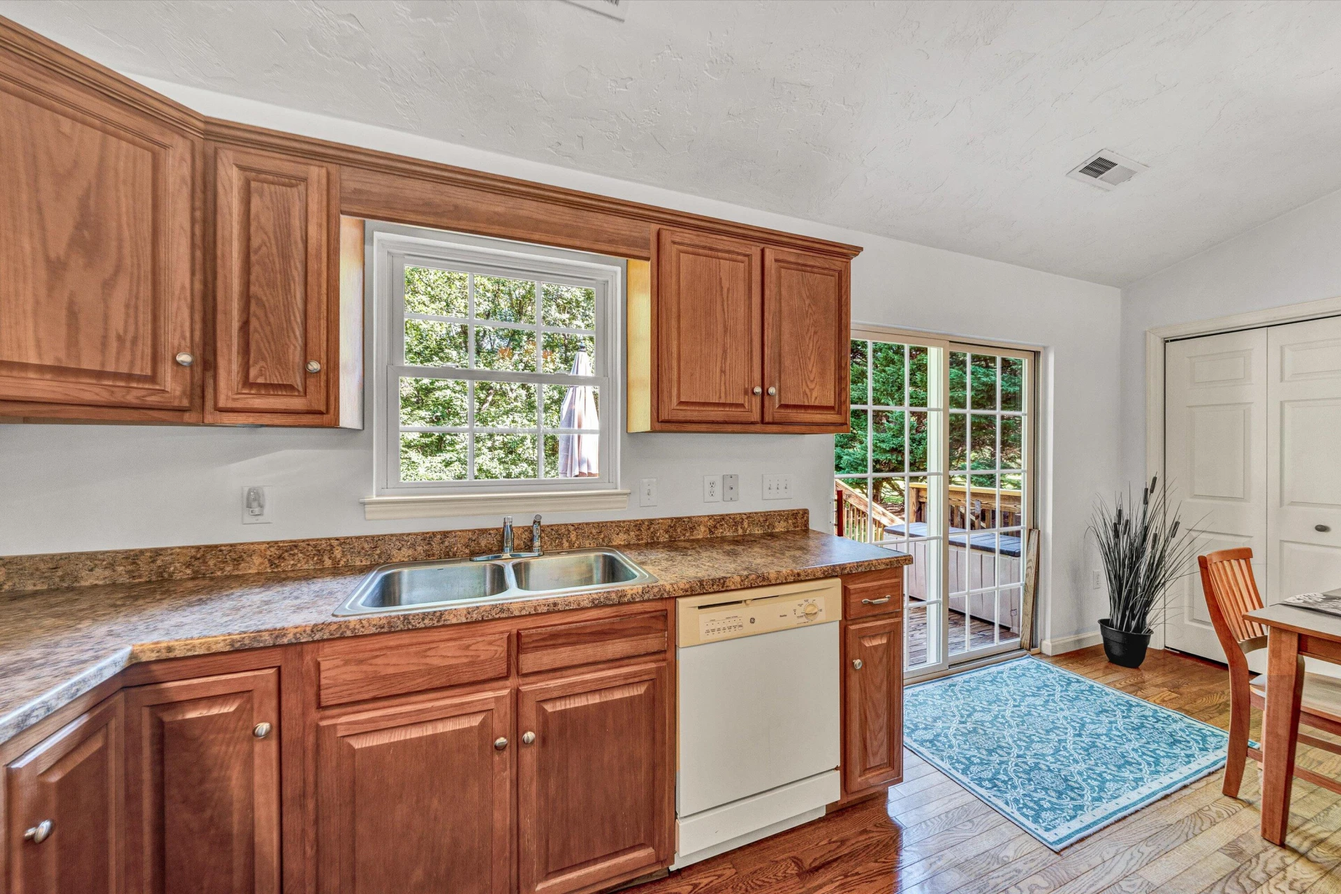 801 Indian Ridge DR - Photo 15