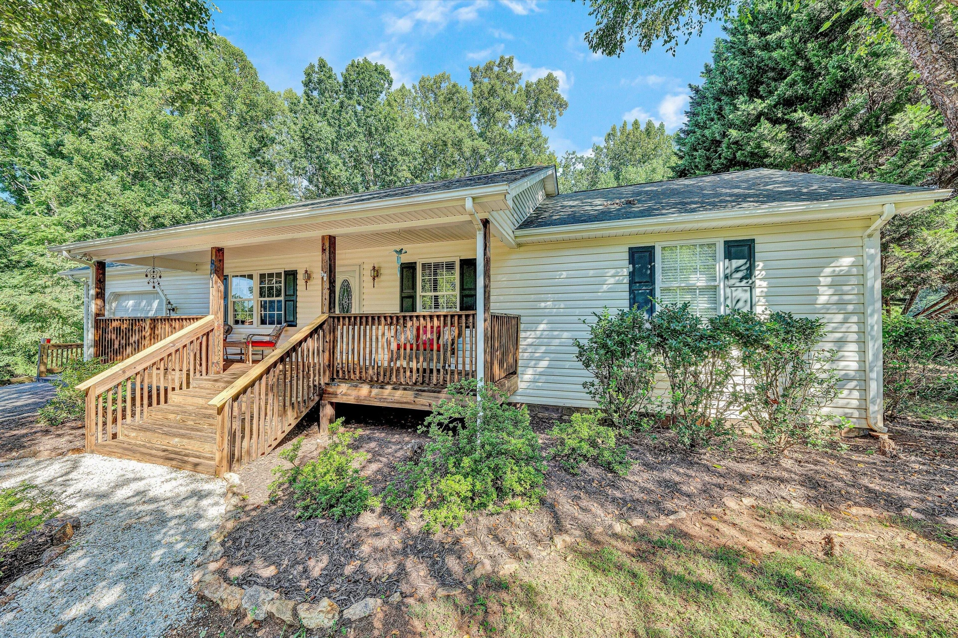 801 Indian Ridge DR - Photo 6