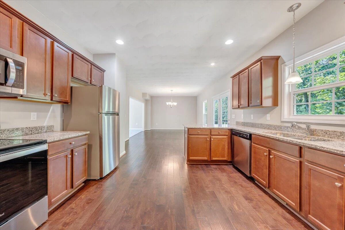 4320 William CT - Photo 11
