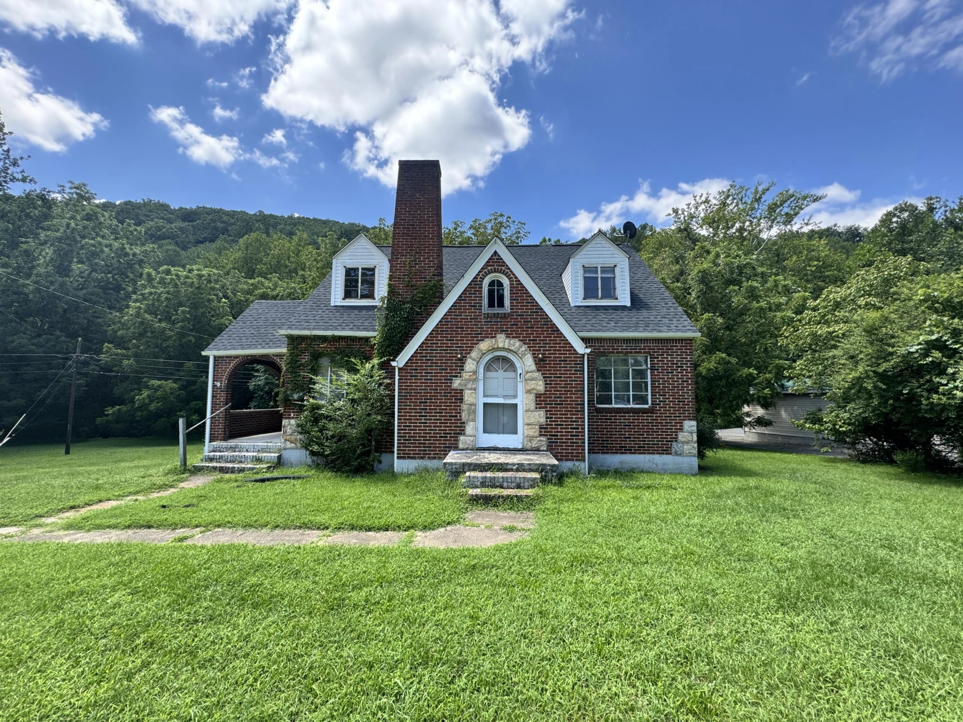 5507 Franklin RD