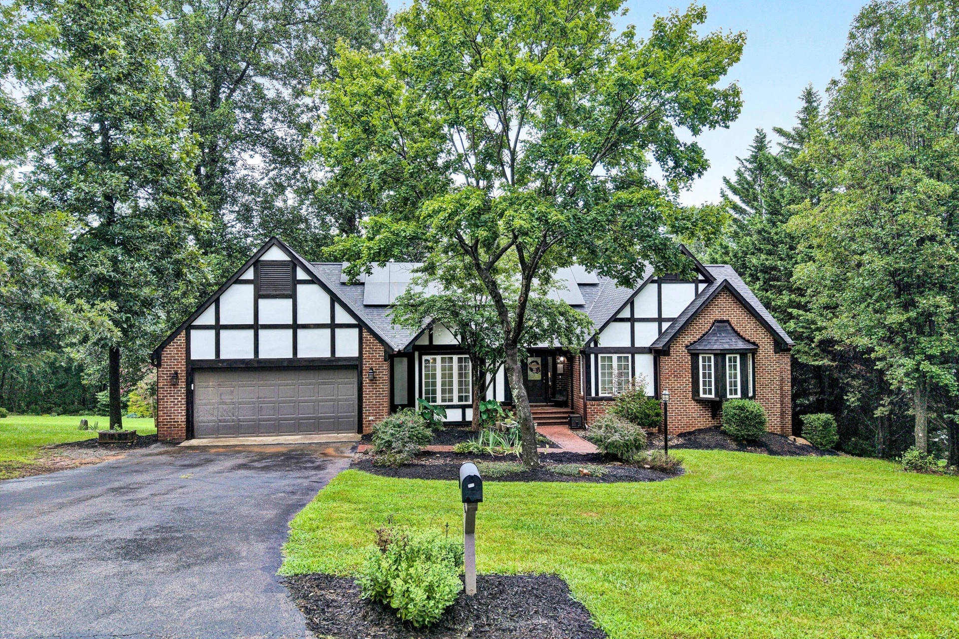 85 Macgregor DR - Photo 6