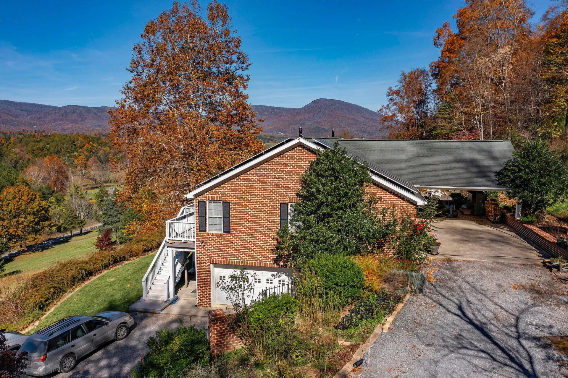825 Still House DR - Photo 59