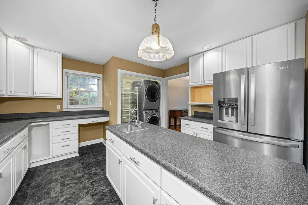 3528 Ridgecroft DR - Photo 13