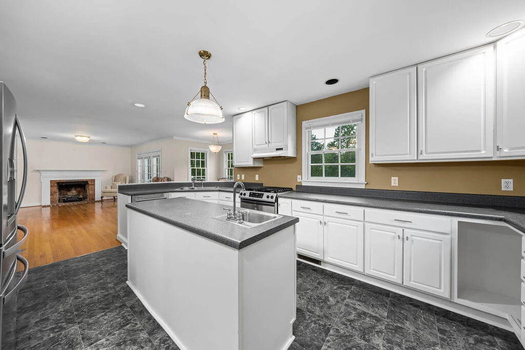 3528 Ridgecroft DR - Photo 18