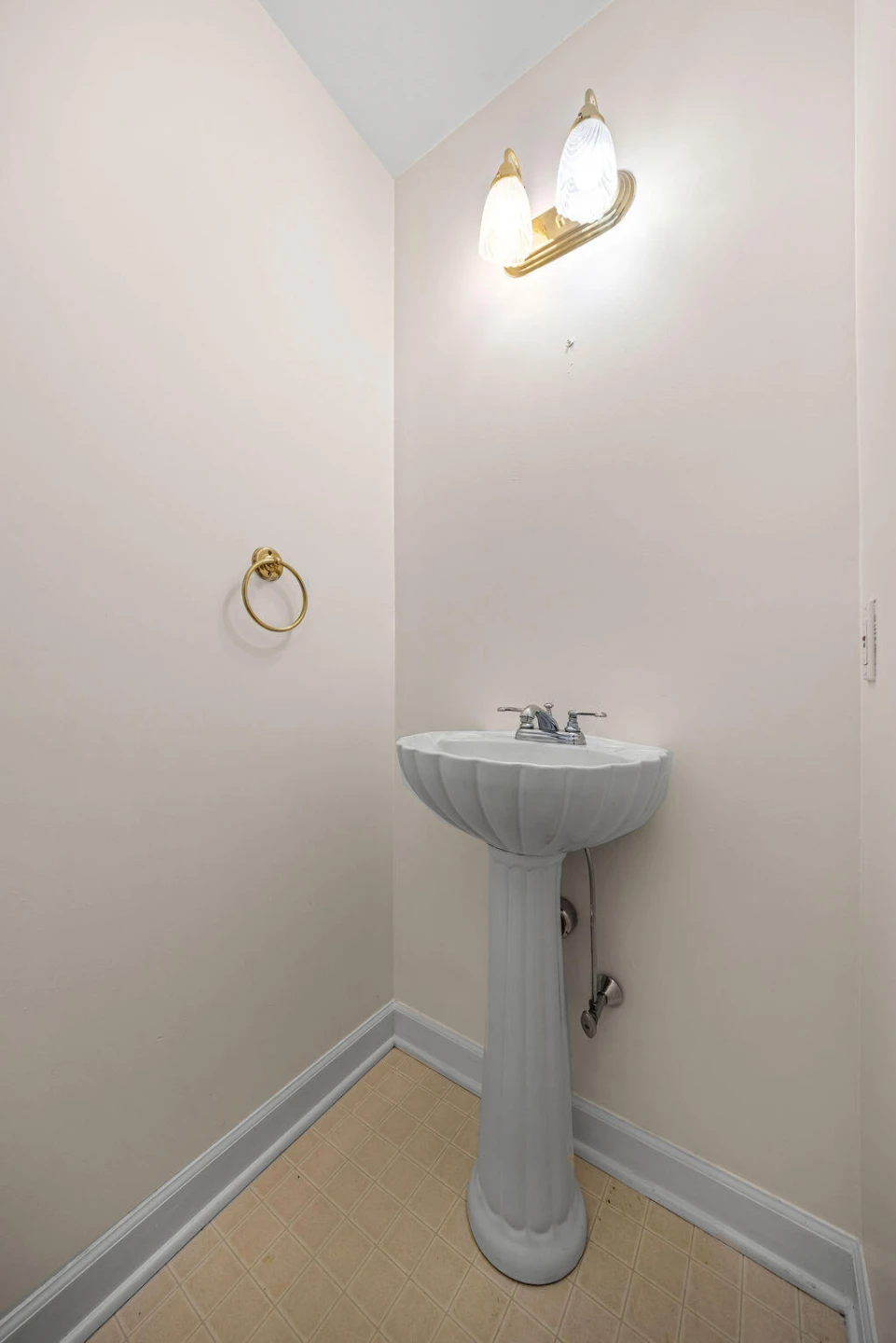3528 Ridgecroft DR - Photo 21