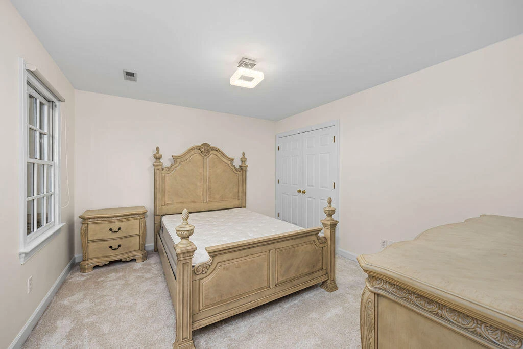 3528 Ridgecroft DR - Photo 37