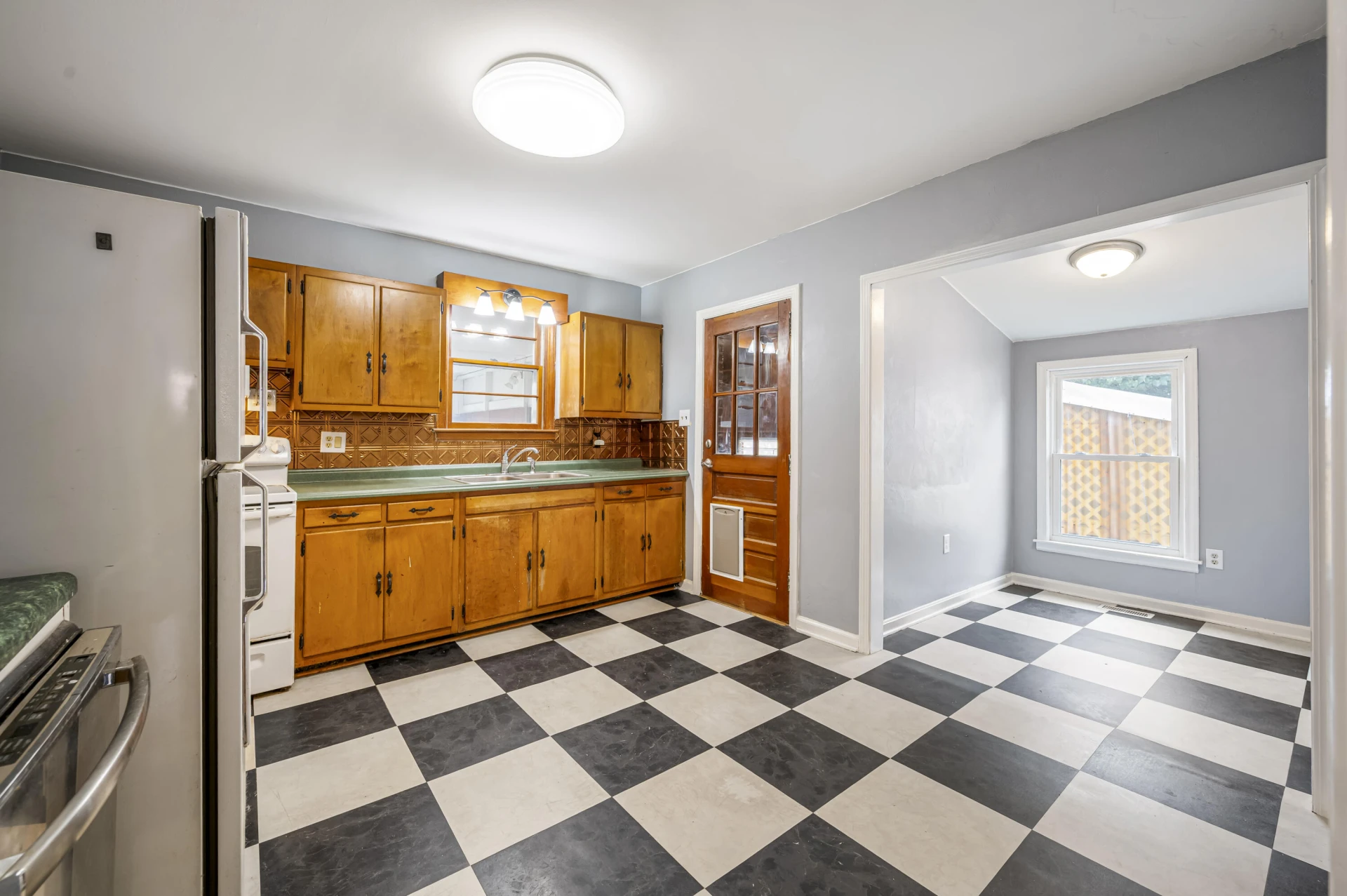 2628 Durham ST NW - Photo 14