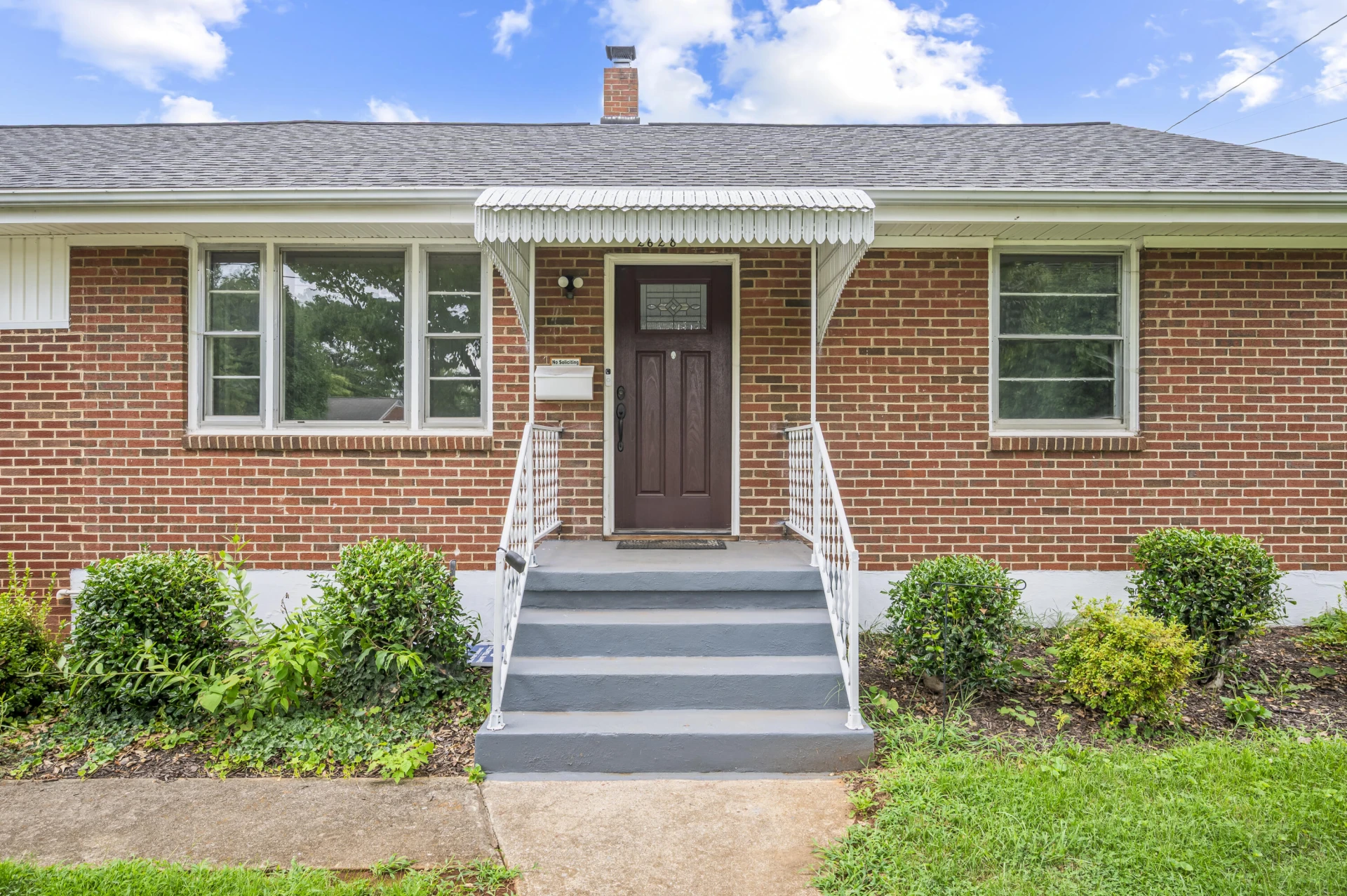 2628 Durham ST NW - Photo 5