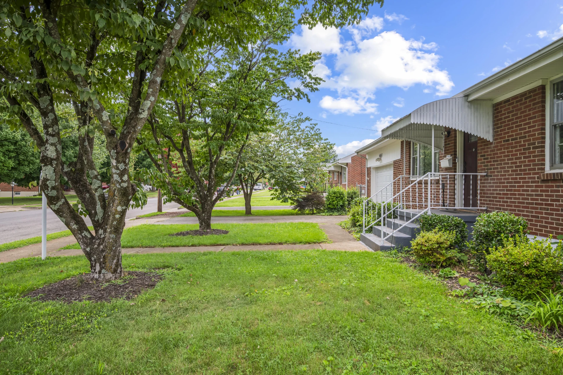 2628 Durham ST NW - Photo 8