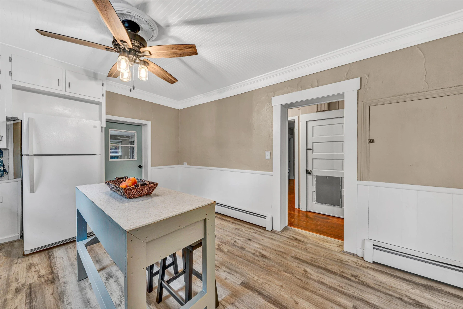 2498 Callaway RD - Photo 18