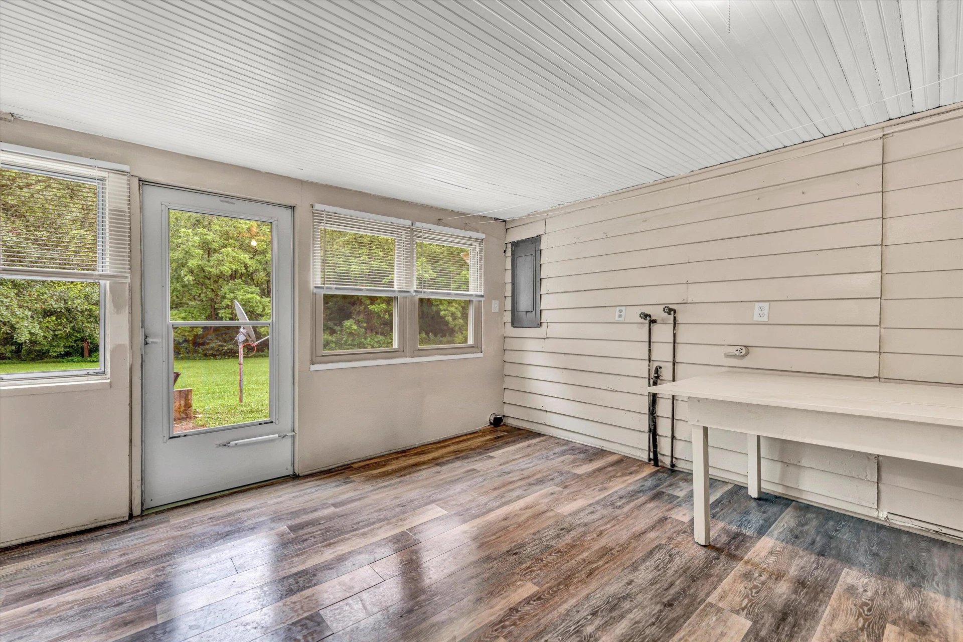 2498 Callaway RD - Photo 21