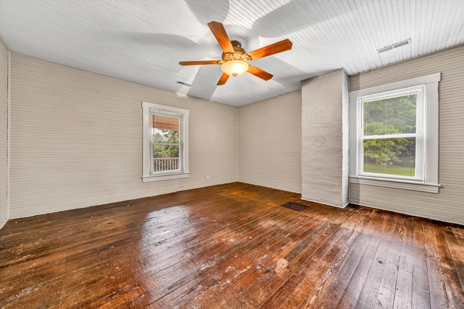 2498 Callaway RD - Photo 27