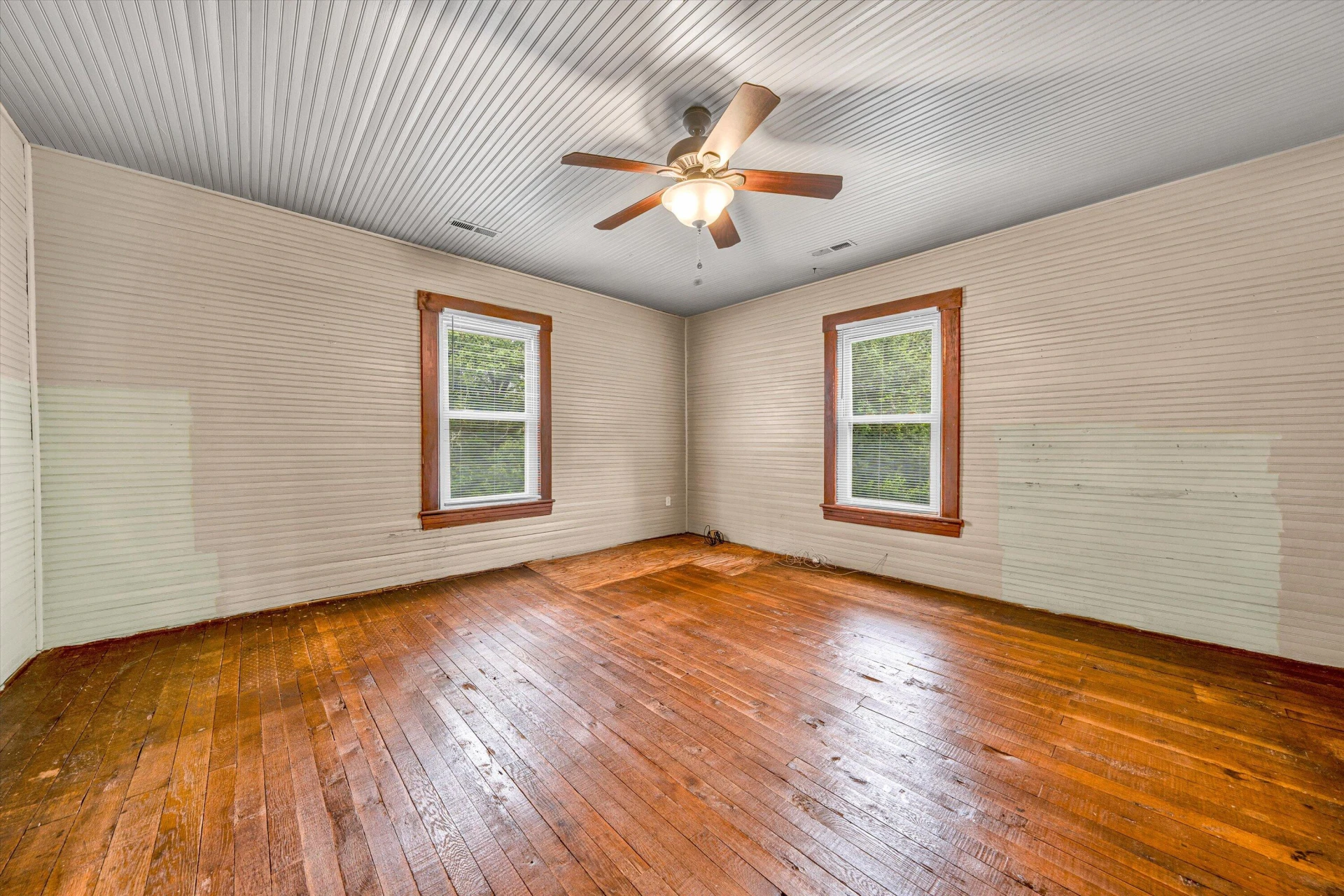 2498 Callaway RD - Photo 28