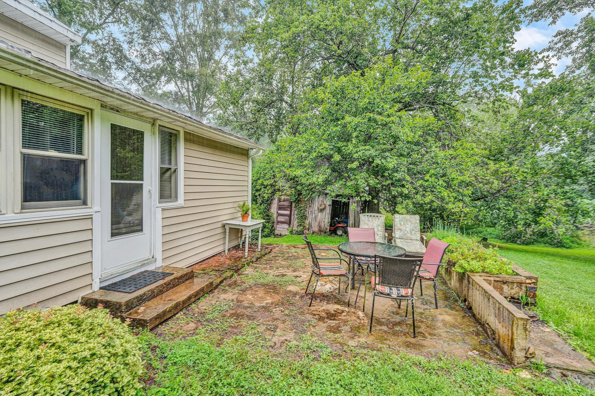 2498 Callaway RD - Photo 40