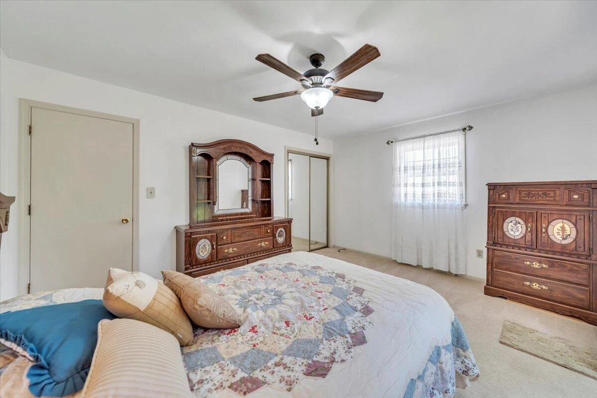318 Clubhouse DR - Photo 27