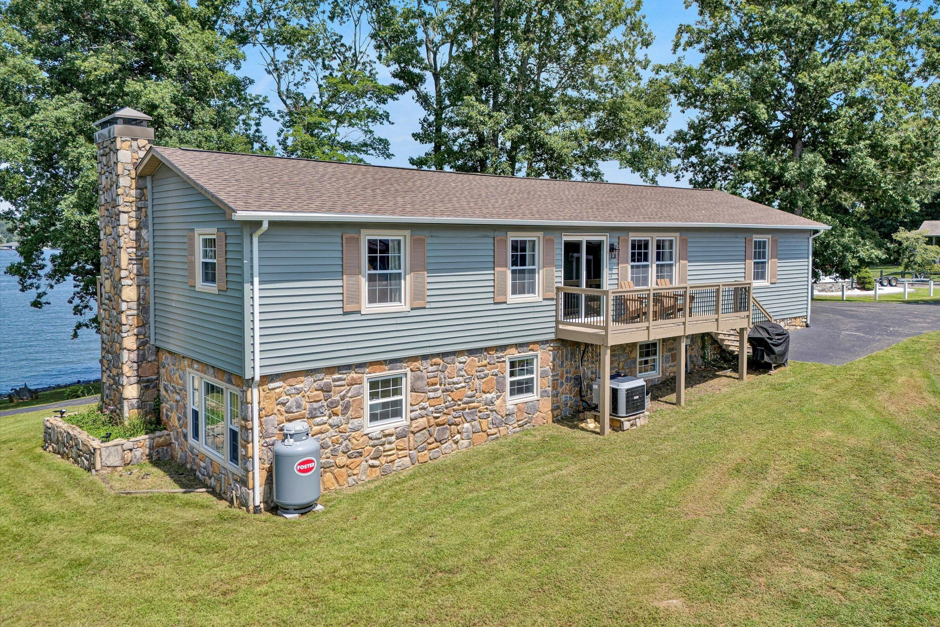 192 Twin Coves DR - Photo 3