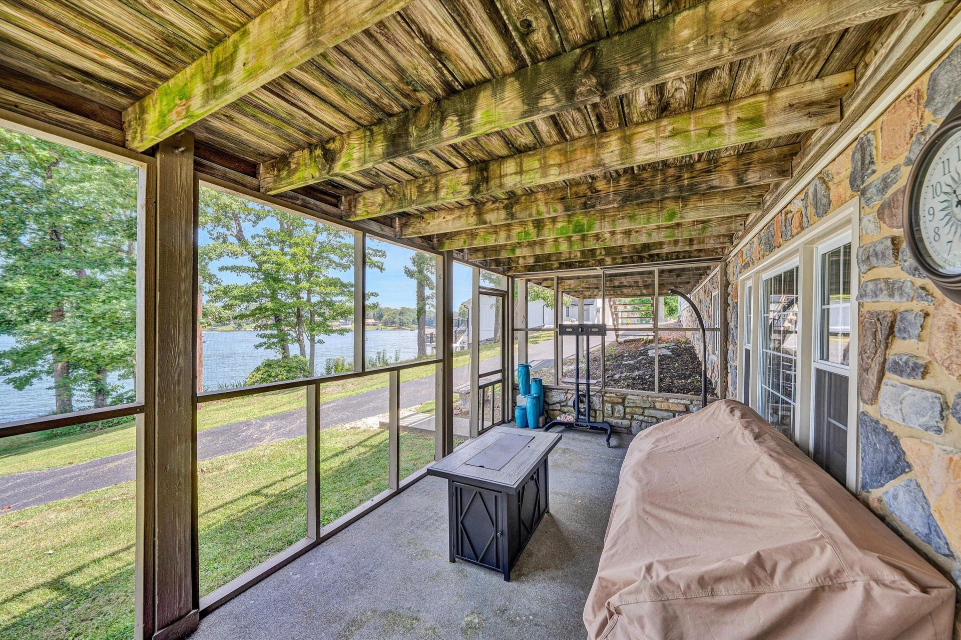 192 Twin Coves DR - Photo 36