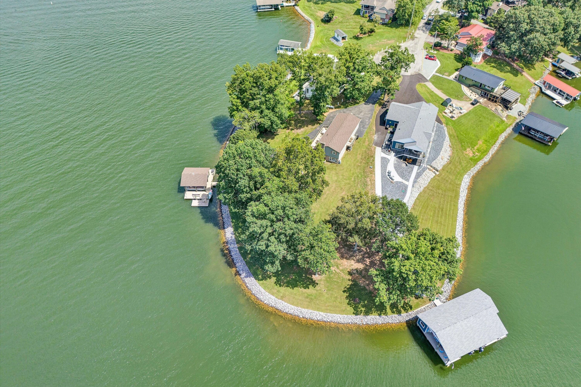 192 Twin Coves DR - Photo 55