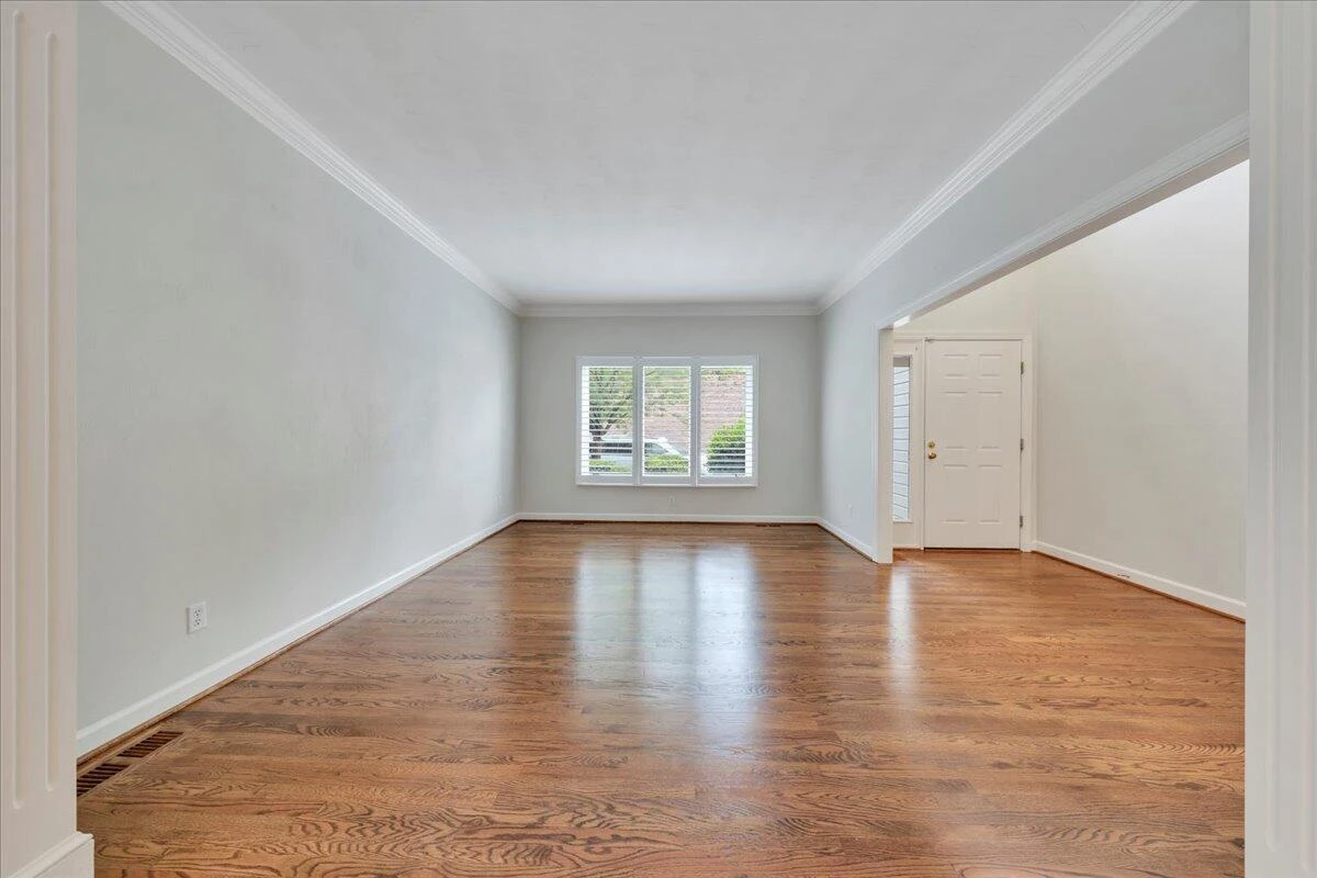 4994 Hunting Hills CIR - Photo 10