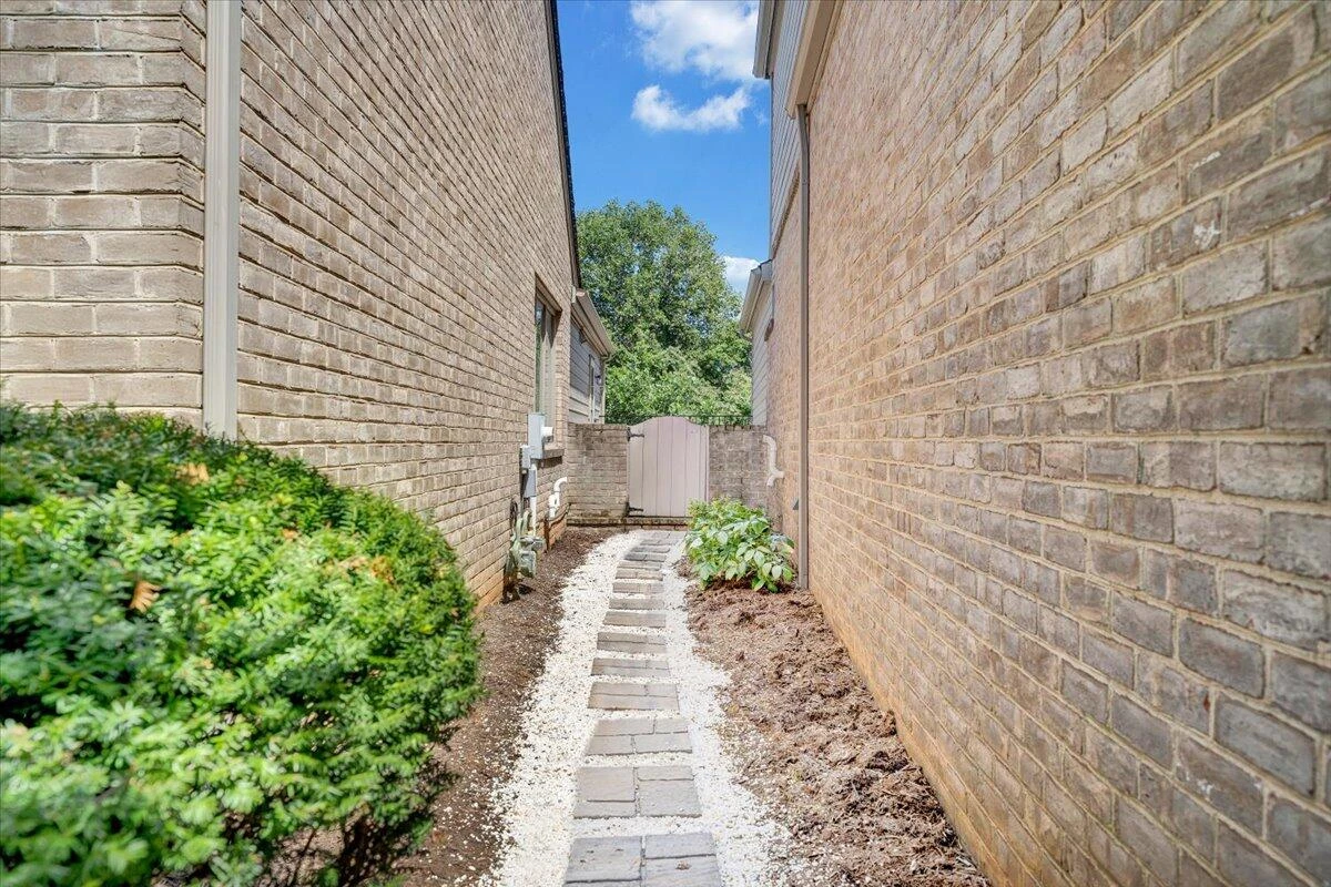 4994 Hunting Hills CIR - Photo 63