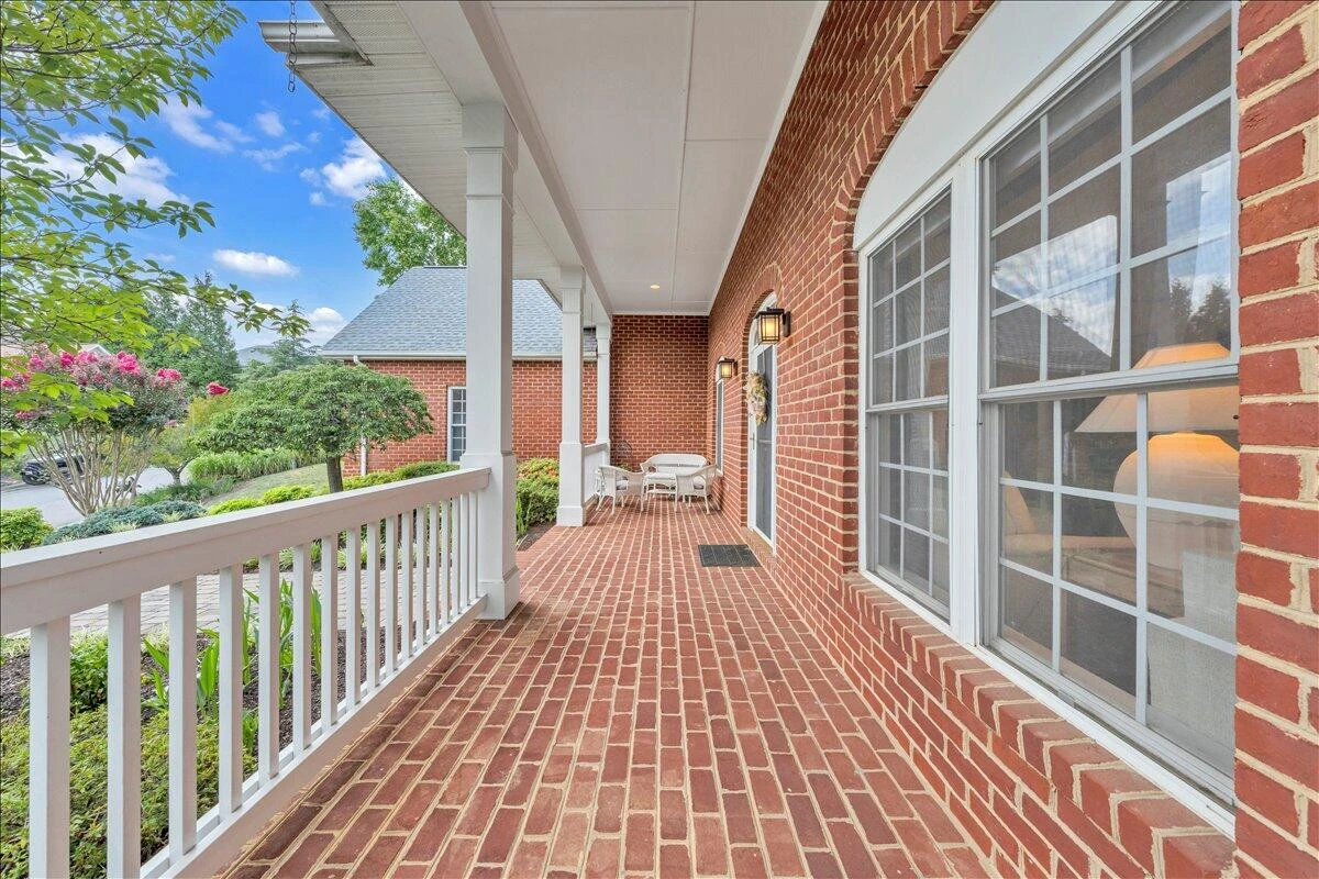 1714 Innsbrooke DR - Photo 7