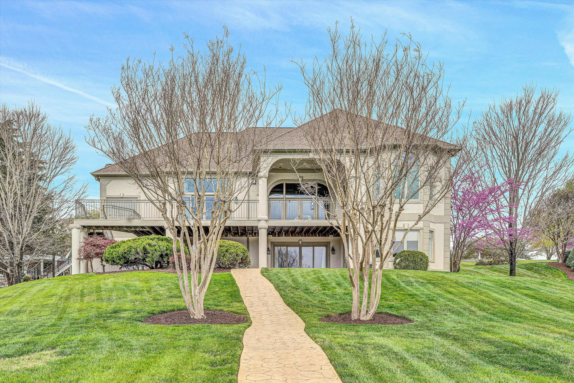 720 Boardwalk DR - Photo 19