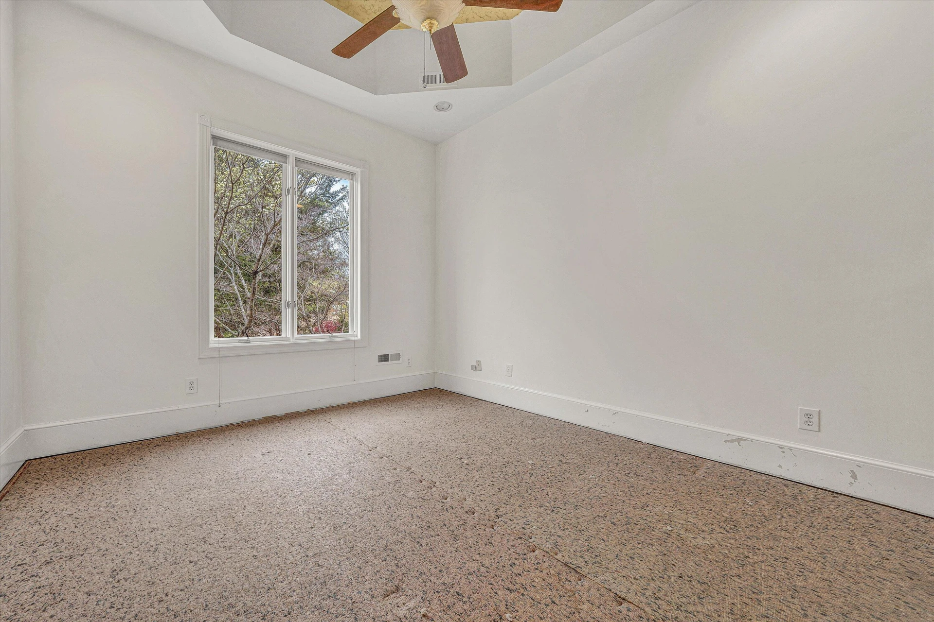 720 Boardwalk DR - Photo 30