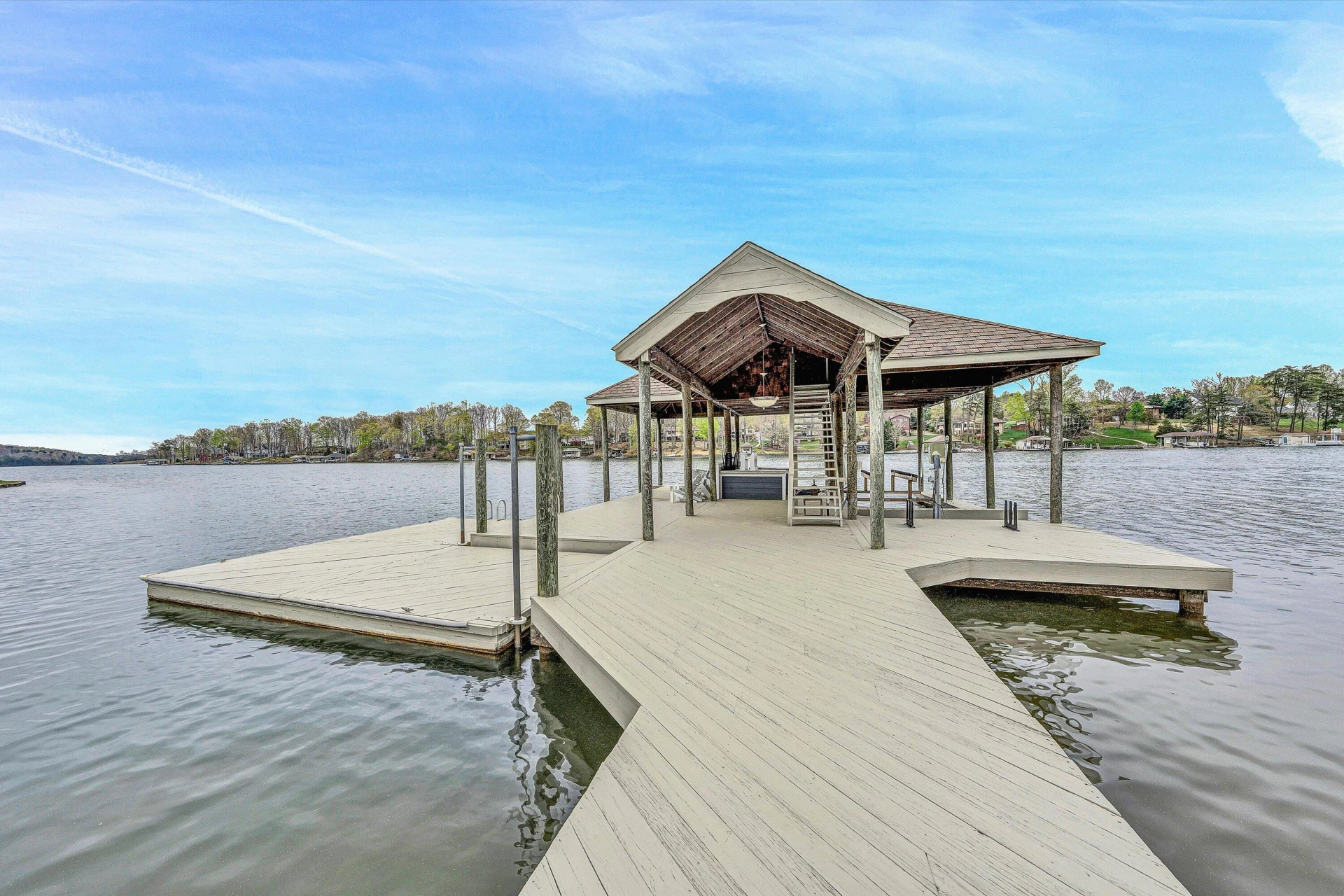720 Boardwalk DR - Photo 4