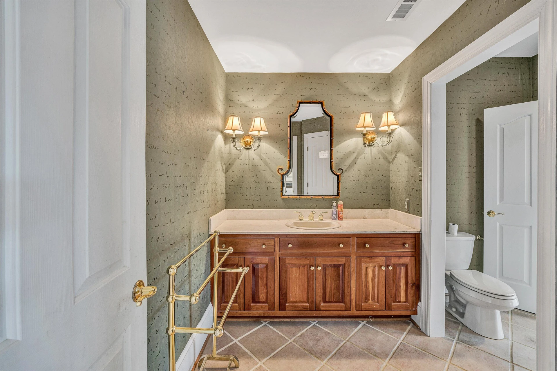 720 Boardwalk DR - Photo 43