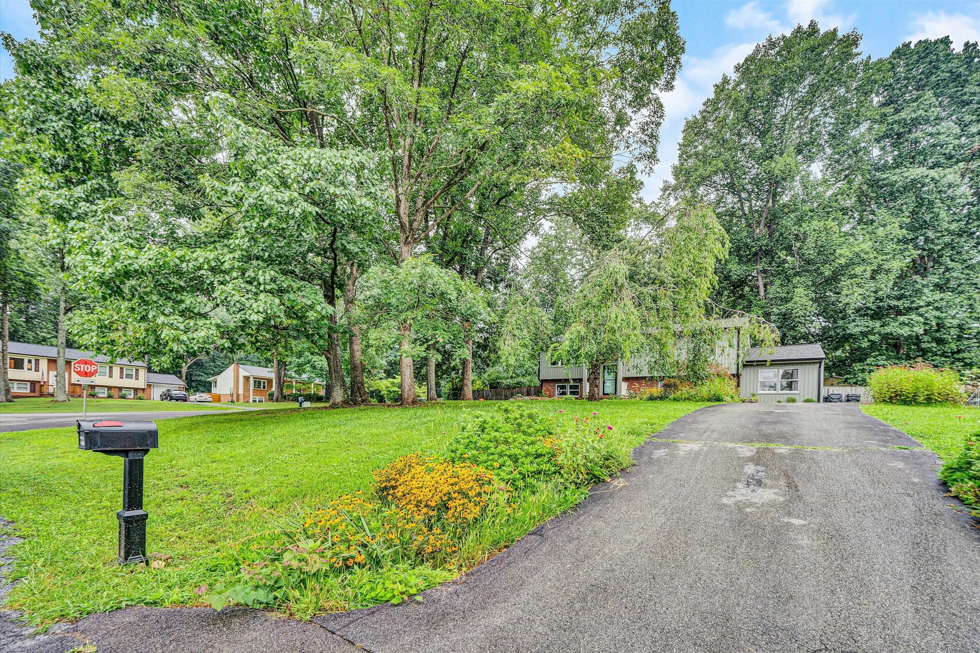 17 Cedarbrook LN - Photo 45