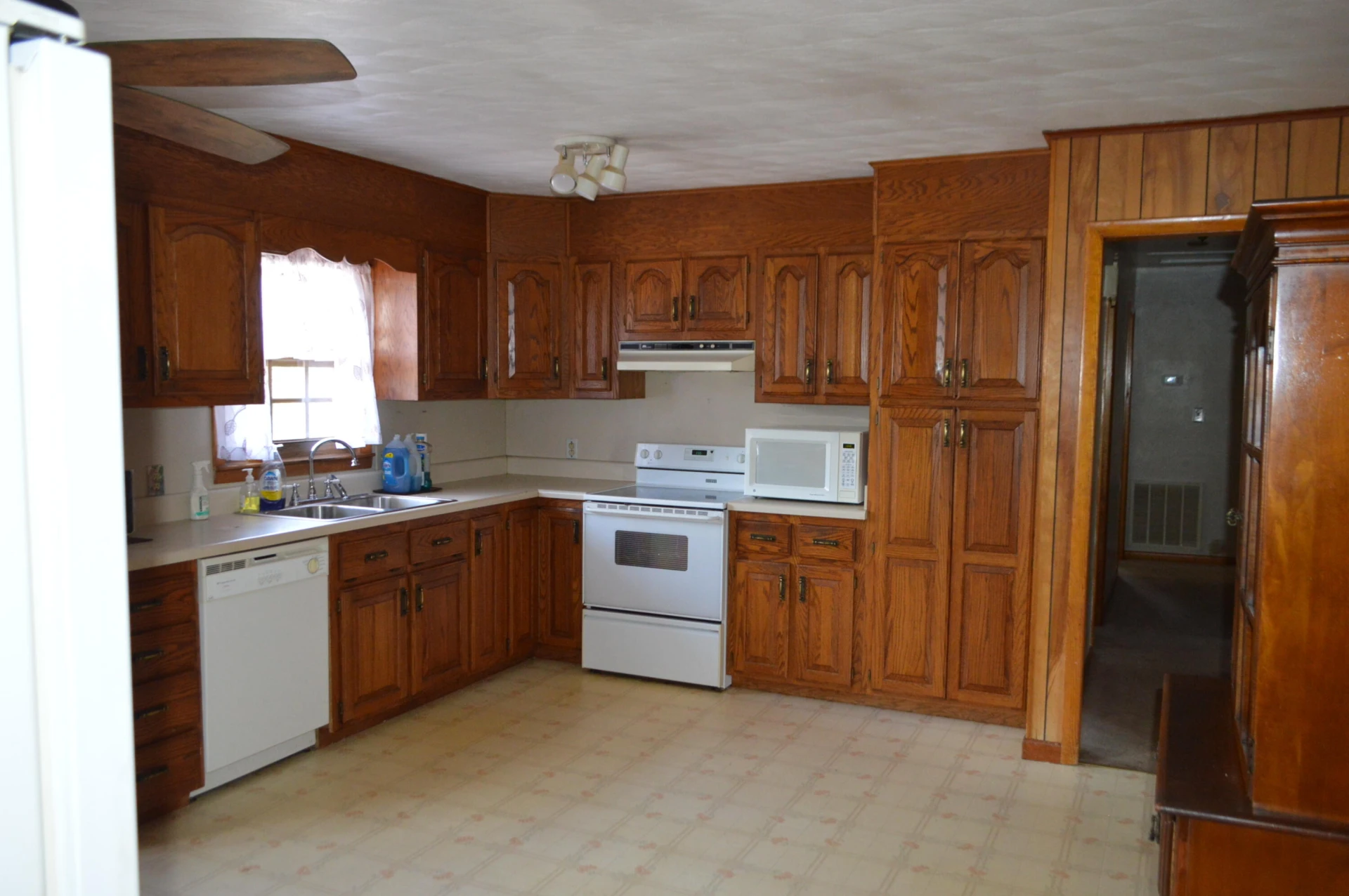 17 3rd ST - Photo 6
