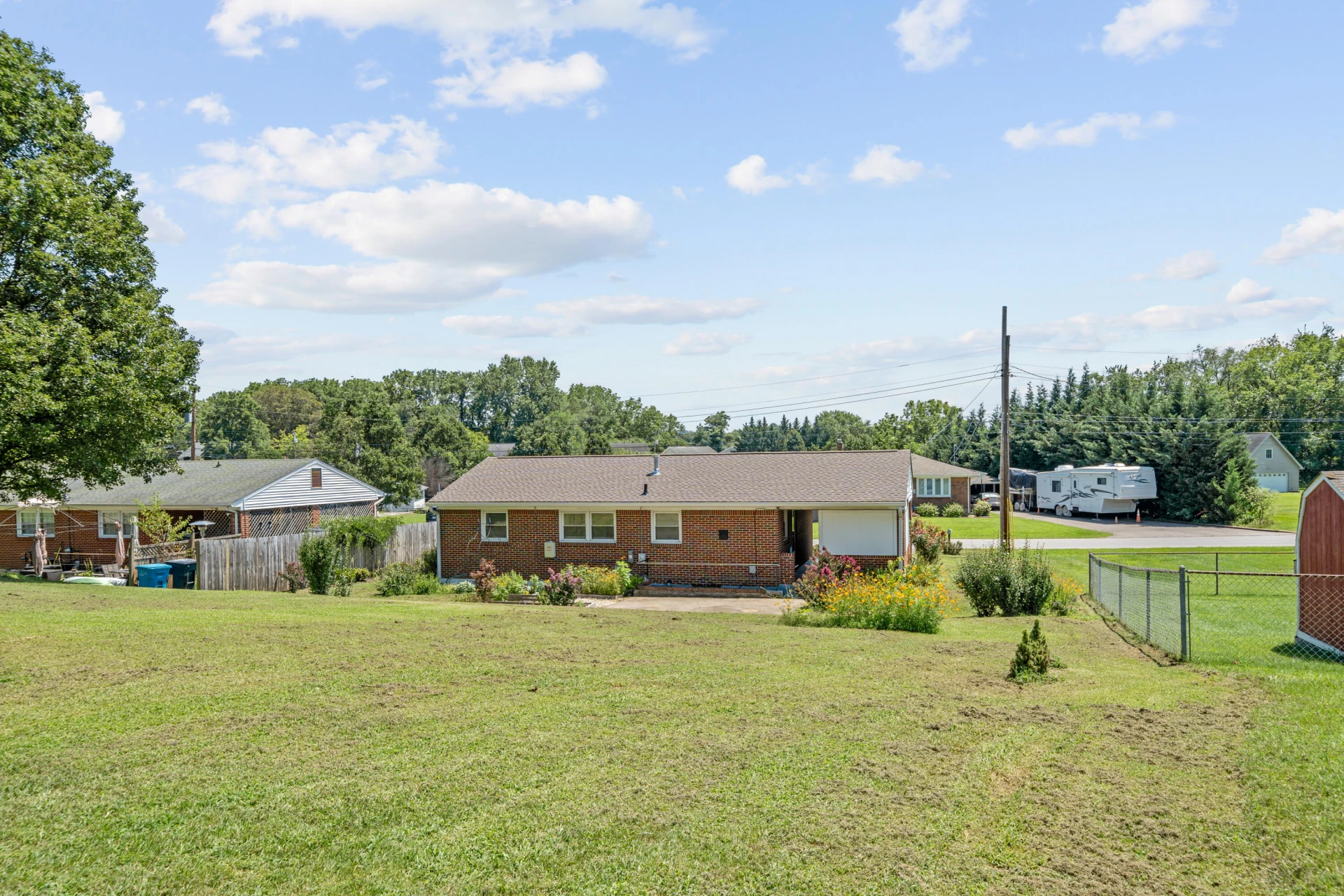 2812 Arrington DR NE - Photo 21
