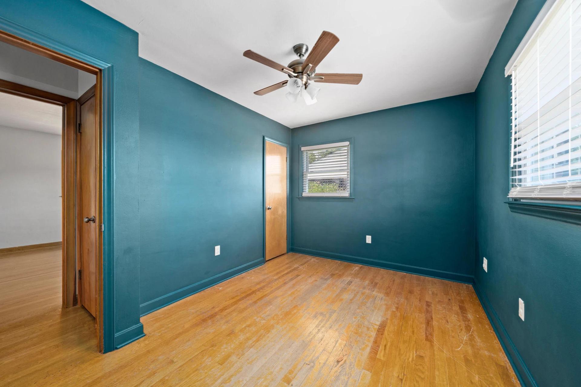 2812 Arrington DR NE - Photo 6